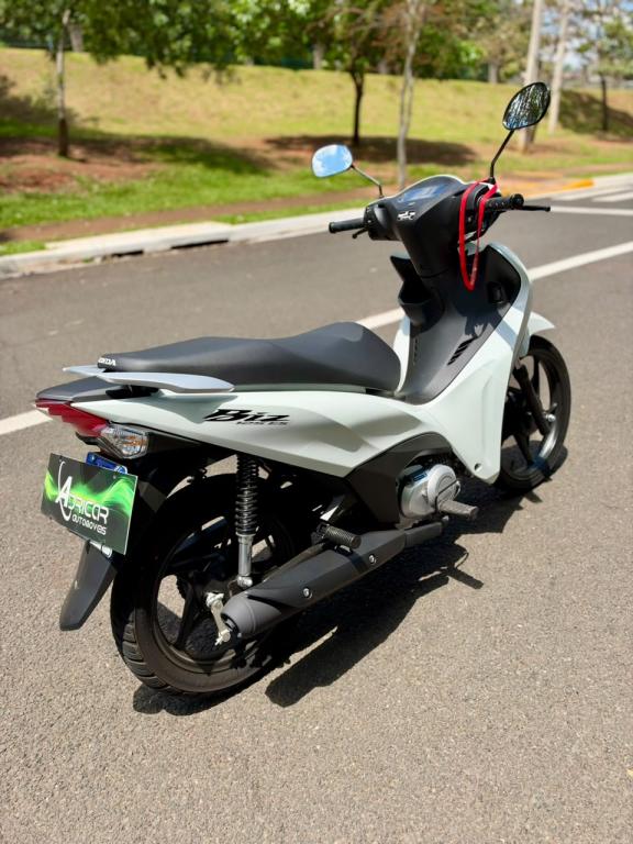 HONDA Biz 125 - Foto