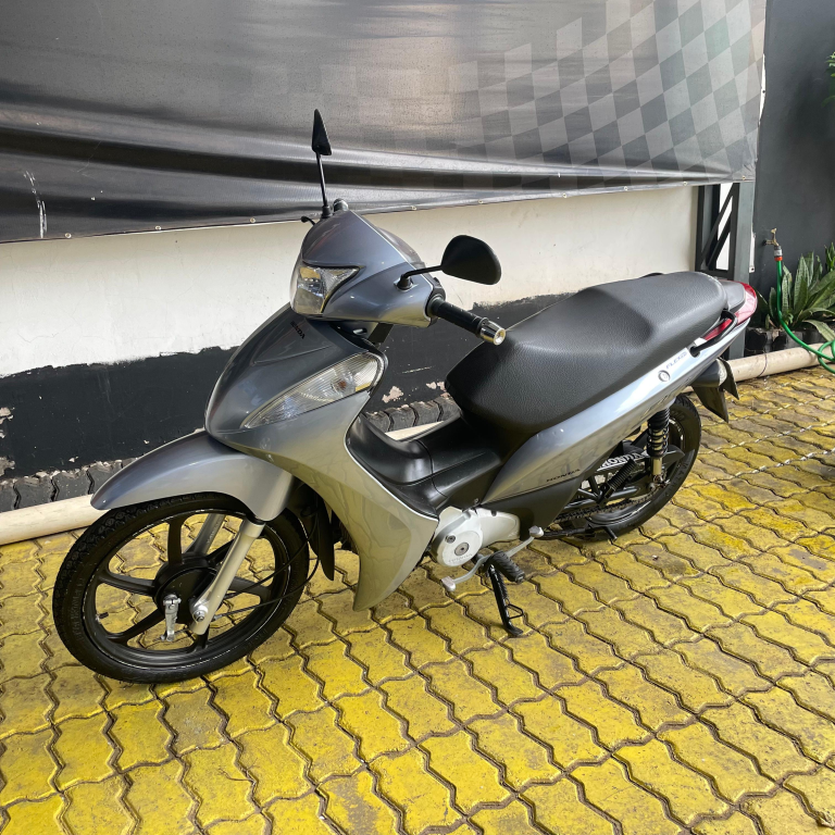 HONDA Biz 125 - Foto