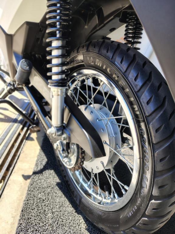 HONDA Biz 125 - Foto