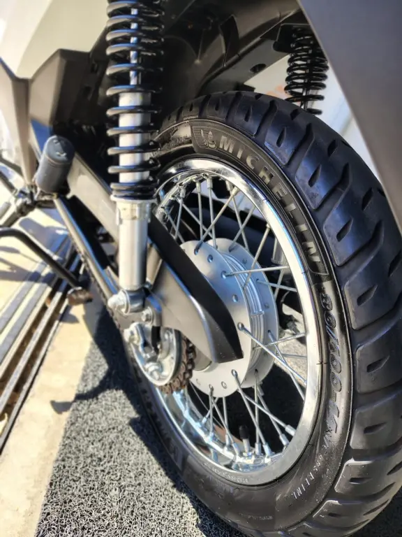 HONDA Biz 125 - Foto