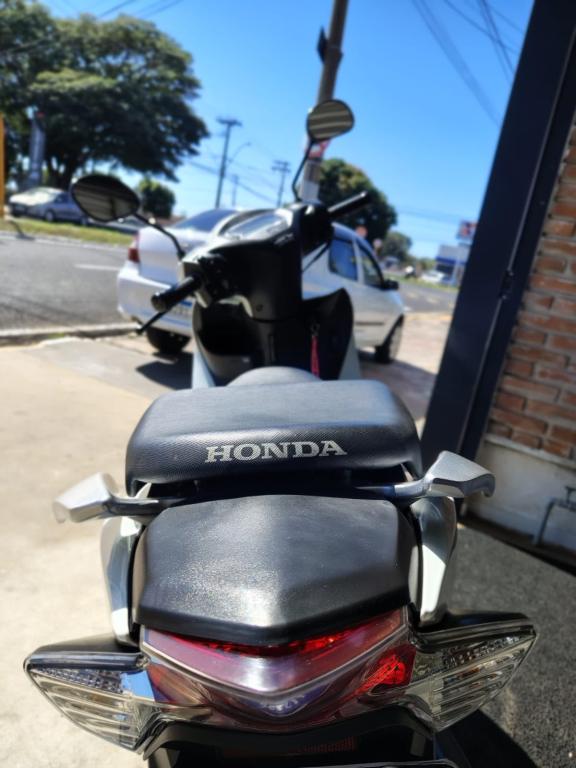 HONDA Biz 125 - Foto