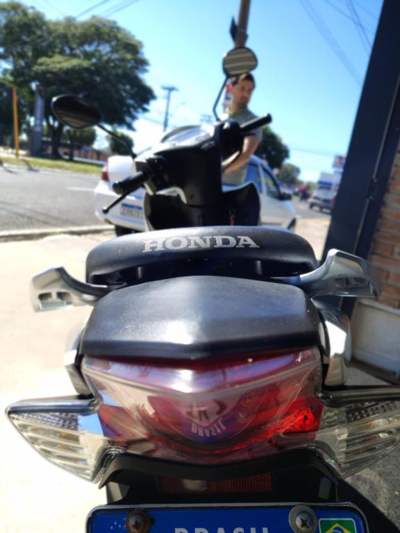 HONDA Biz 125 - Foto