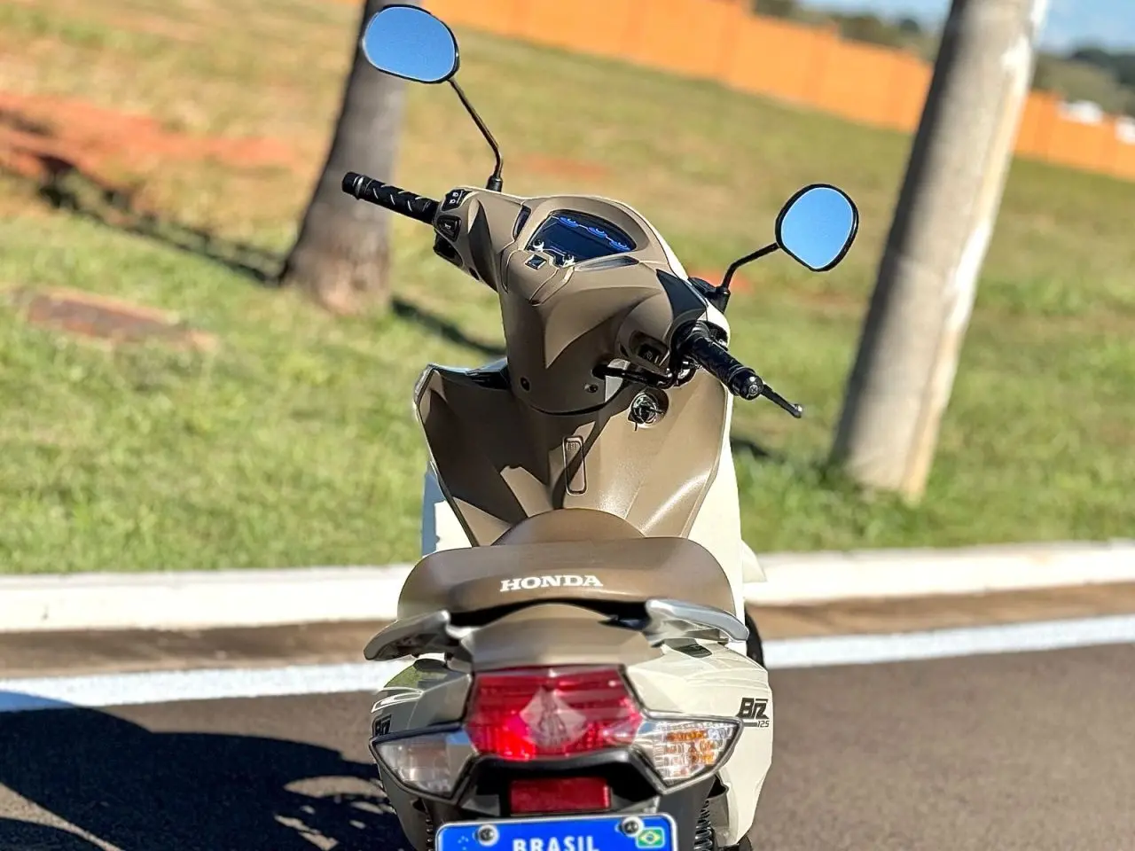 HONDA Biz 125 - Foto