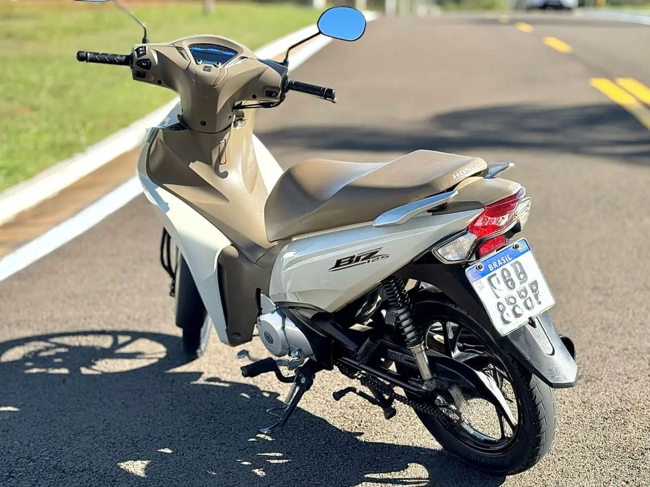 HONDA Biz 125 - Foto