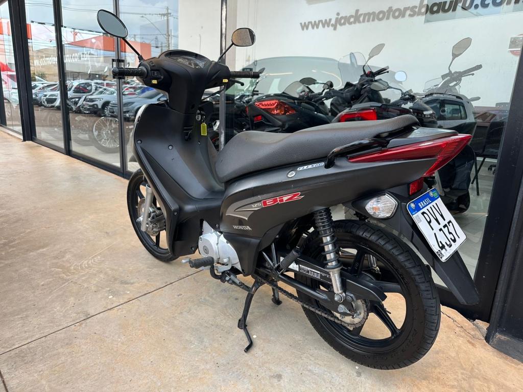 HONDA Biz 125 - Foto