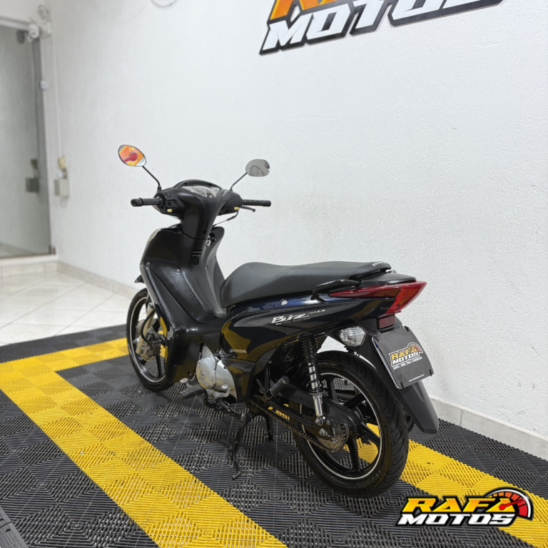 HONDA Biz 125 - Foto