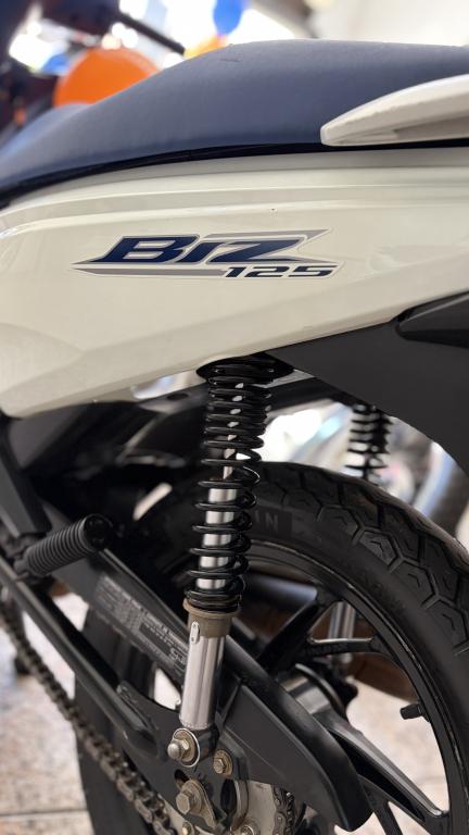 HONDA Biz 125 - Foto