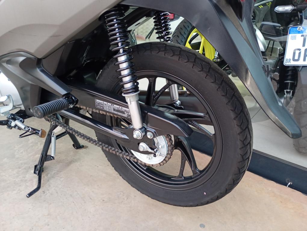 HONDA Biz 125 - Foto