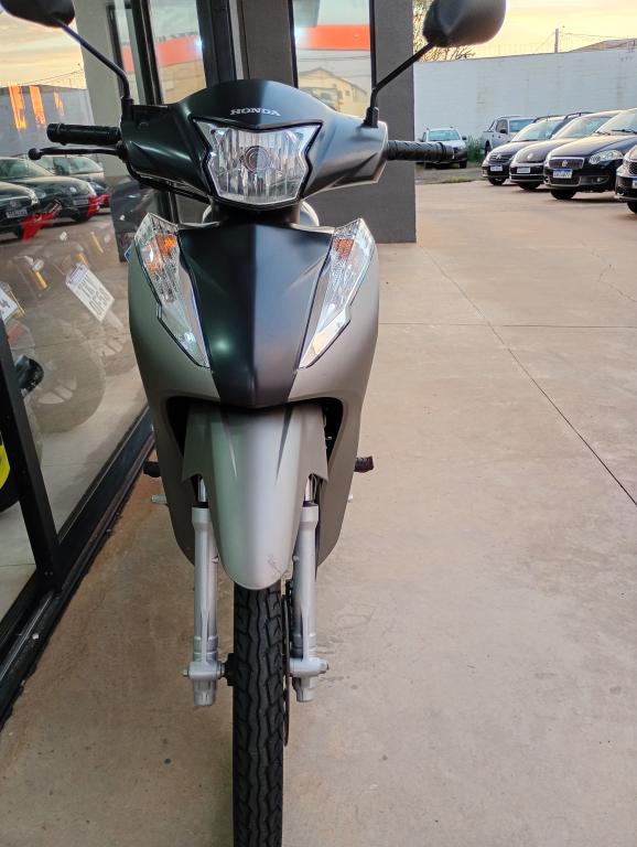 HONDA Biz 125 - Foto