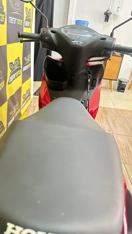 HONDA Biz 125 - Foto