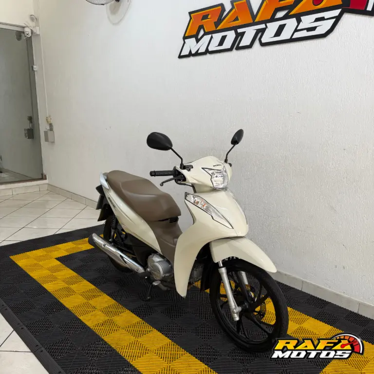 HONDA Biz 125 - Foto