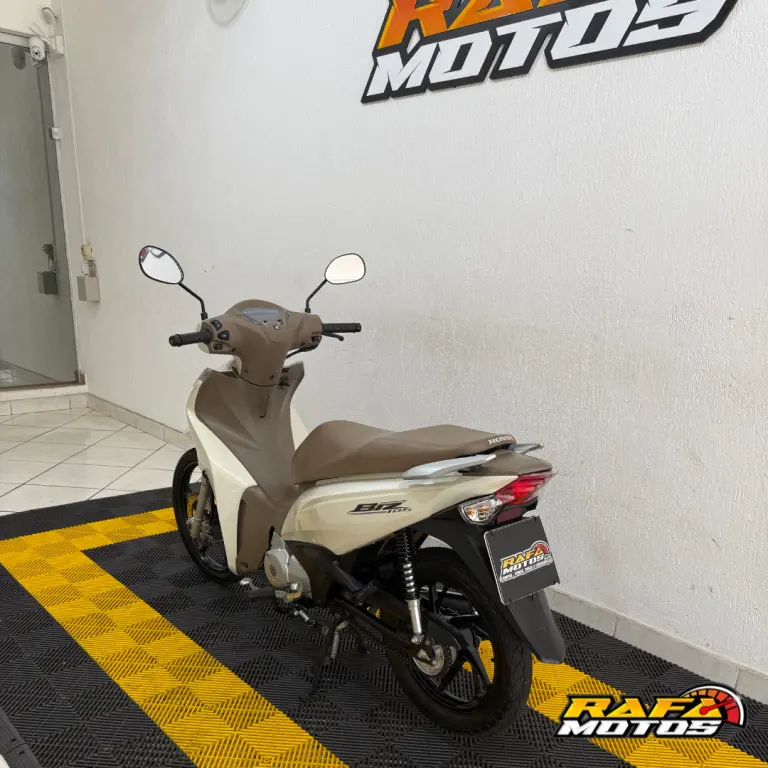 HONDA Biz 125 - Foto