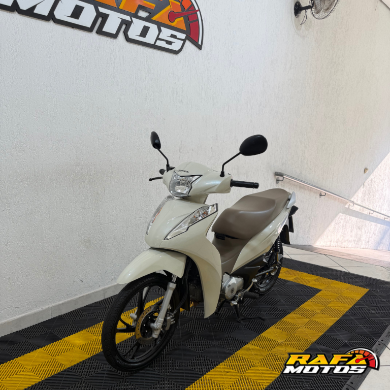 HONDA Biz 125 - Foto