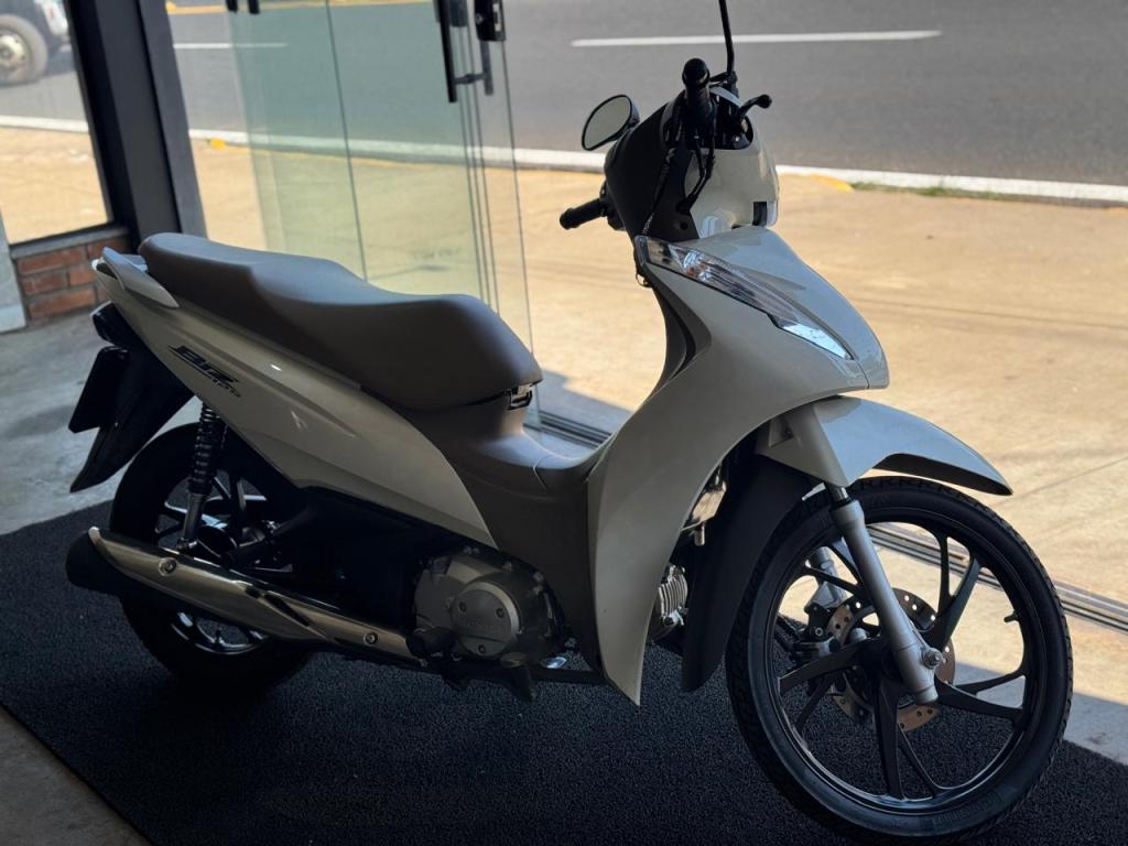 HONDA Biz 125 - Foto
