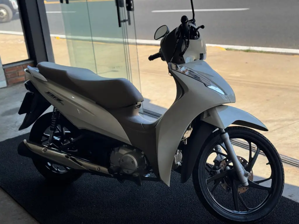 HONDA Biz 125 - Foto