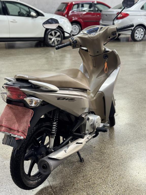 HONDA Biz 125 - Foto