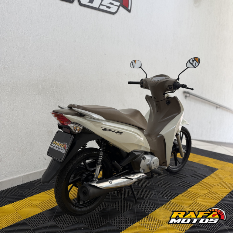 HONDA Biz 125 - Foto