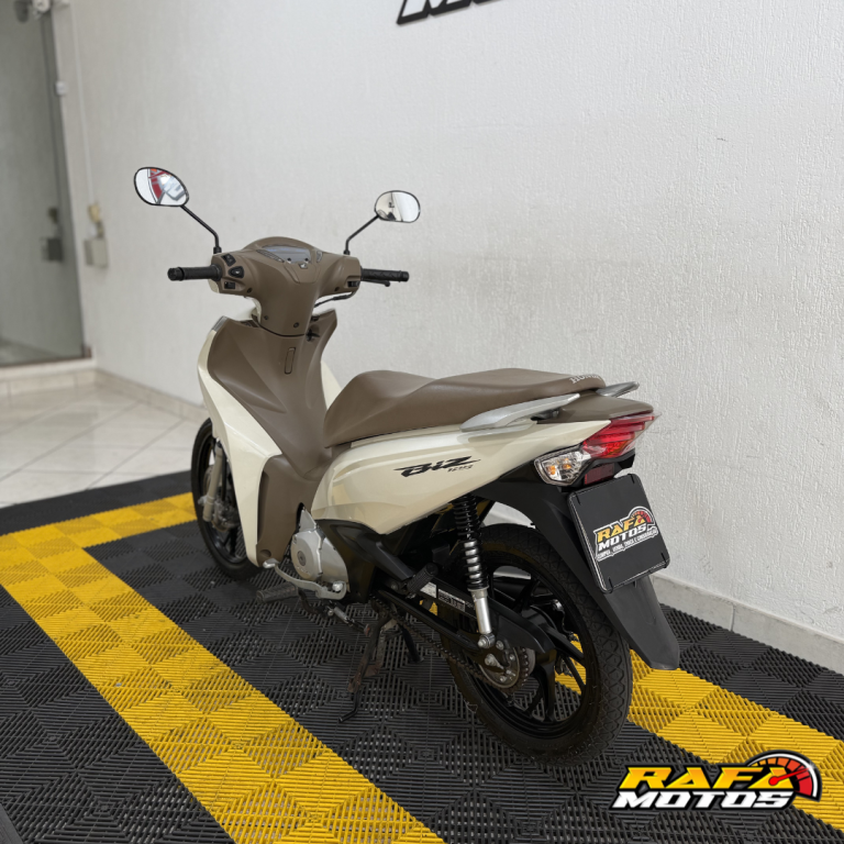 HONDA Biz 125 - Foto