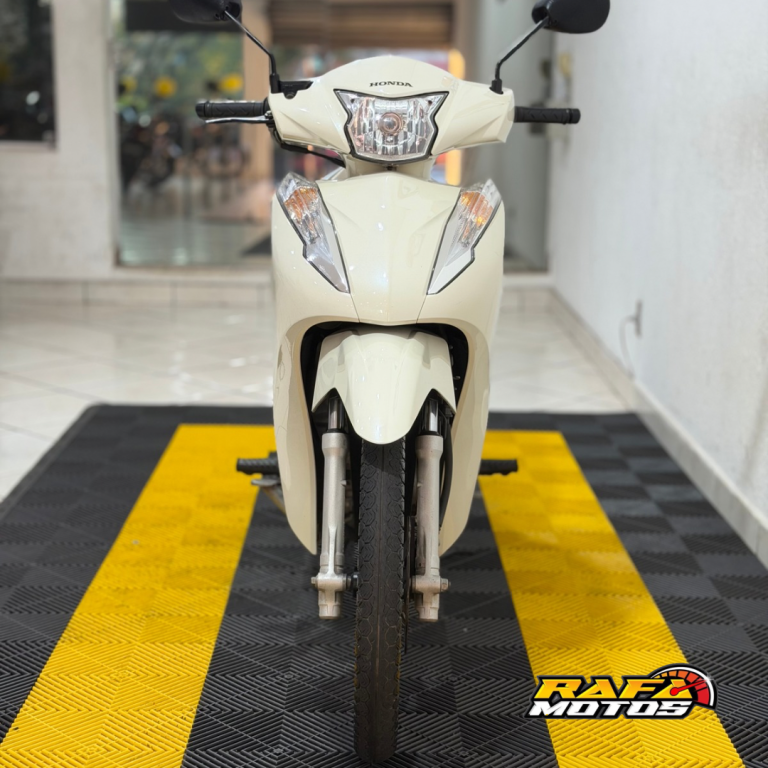 HONDA Biz 125 - Foto