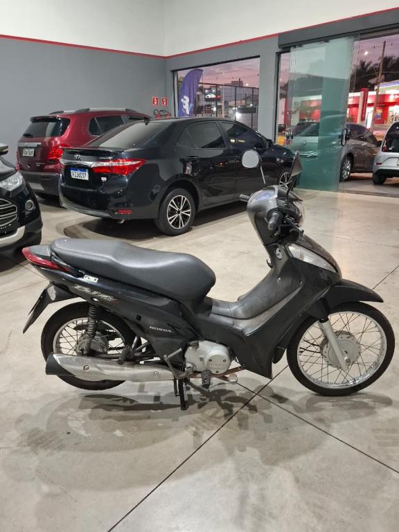 HONDA Biz 125 - Foto