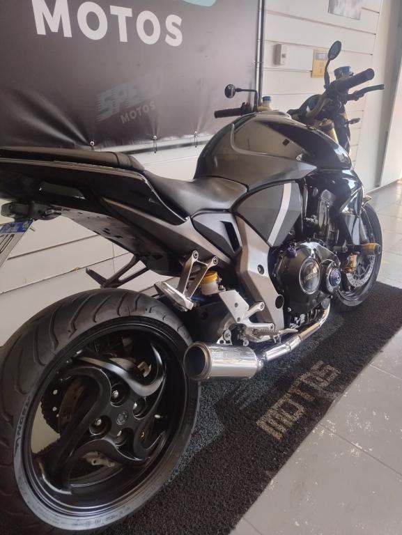 HONDA CB 1000 R - Foto