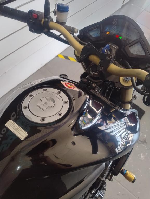 HONDA CB 1000 R - Foto