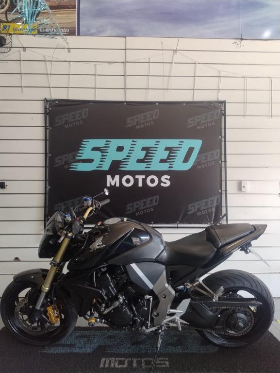 HONDA CB 1000 R - Foto