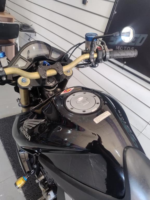 HONDA CB 1000 R - Foto