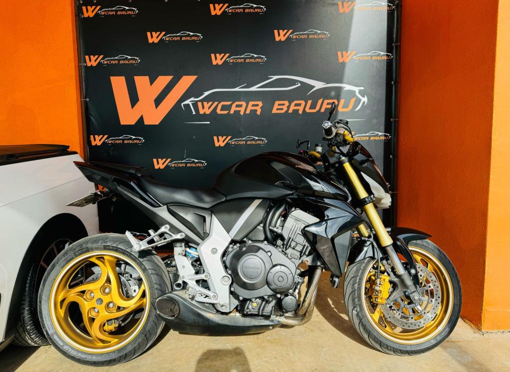 HONDA CB 1000 R - Foto