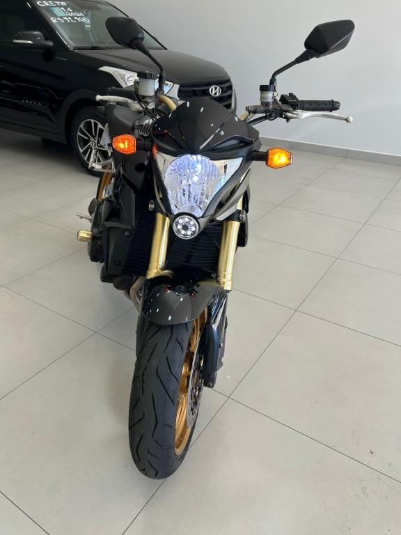 HONDA CB 1000 R - Foto