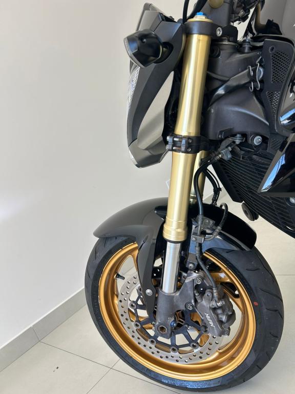 HONDA CB 1000 R - Foto