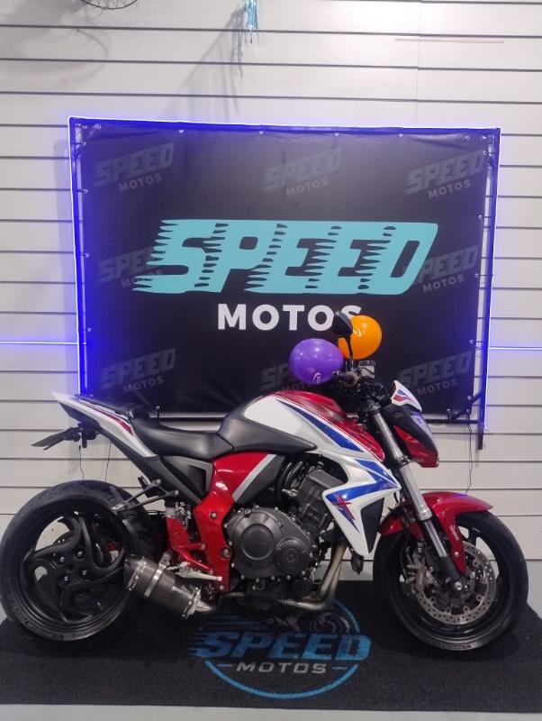 HONDA CB 1000 R