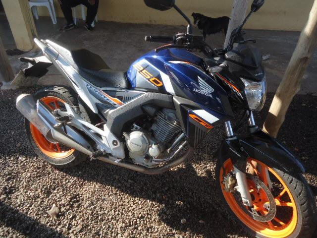 HONDA CB 250 F Twister