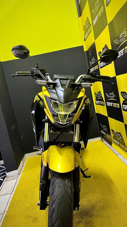 HONDA CB 300 F Twister - Foto