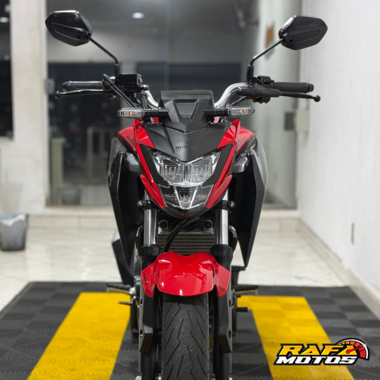 HONDA CB 300 F Twister - Foto