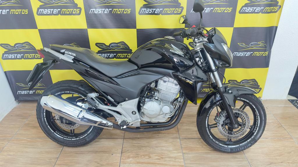 HONDA CB 300 R