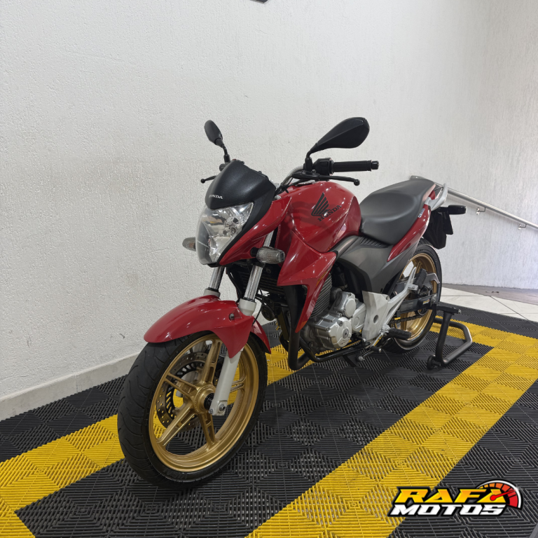 HONDA CB 300 R - Foto