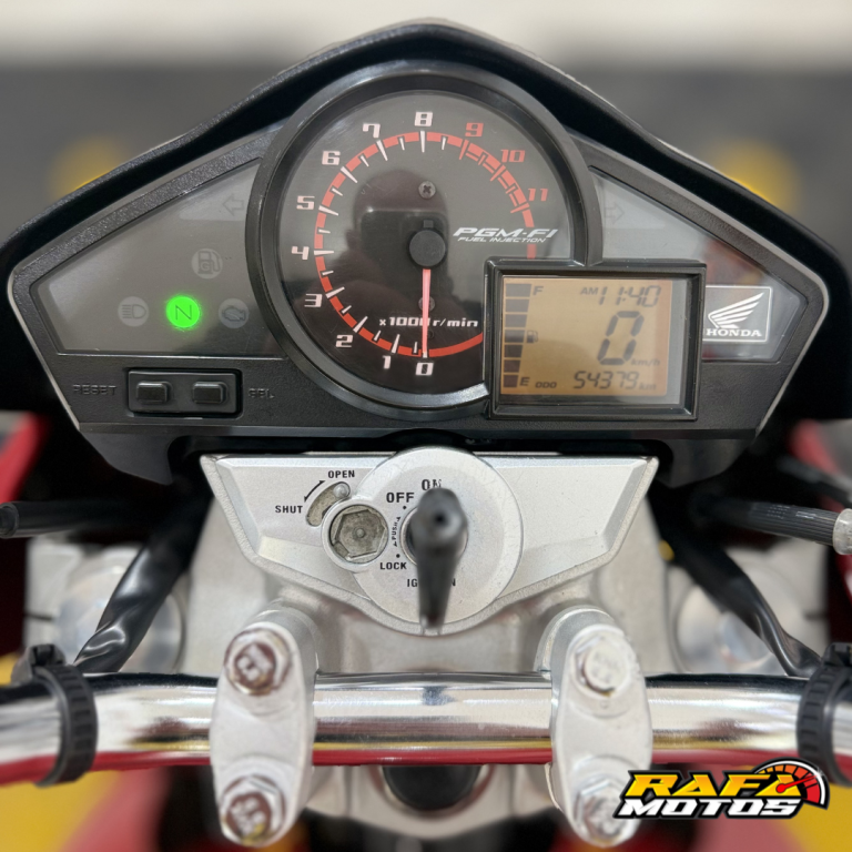 HONDA CB 300 R - Foto