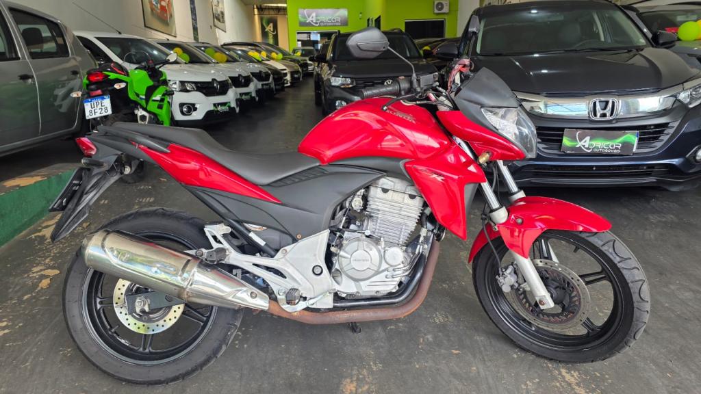 HONDA CB 300 R
