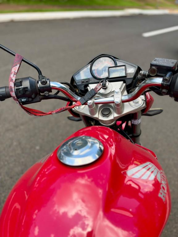 HONDA CB 300 R - Foto
