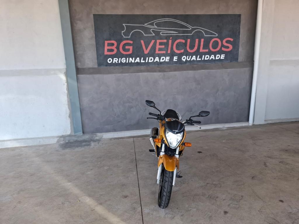 HONDA CB 300 R