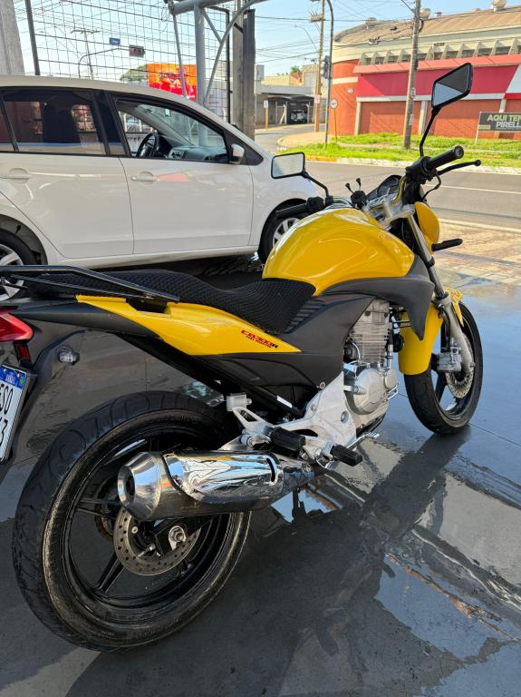 HONDA CB 300 R - Foto