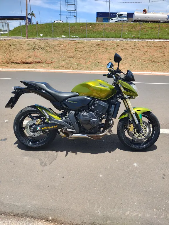 HONDA CB 600 F HORNET - Foto