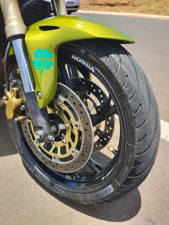 HONDA CB 600 F HORNET - Foto