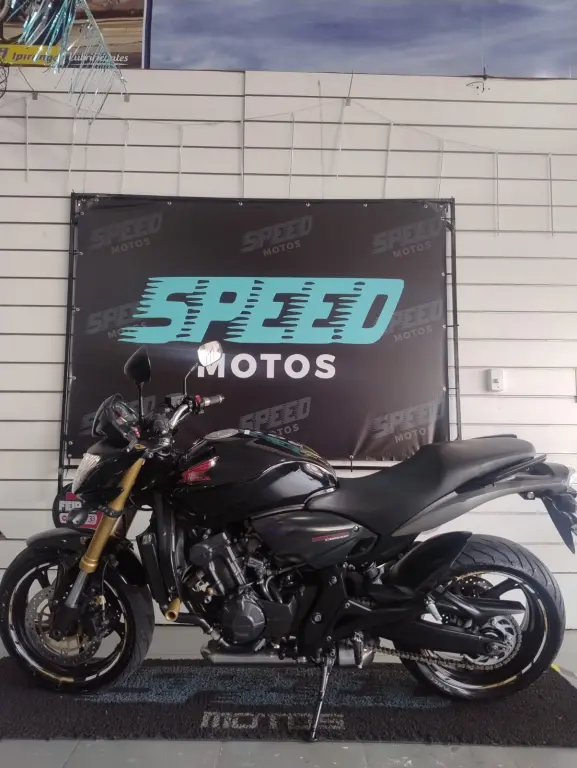 HONDA CB 600 F HORNET - Foto