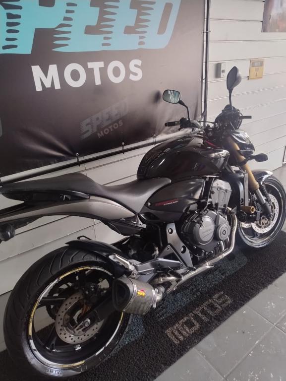 HONDA CB 600 F HORNET - Foto