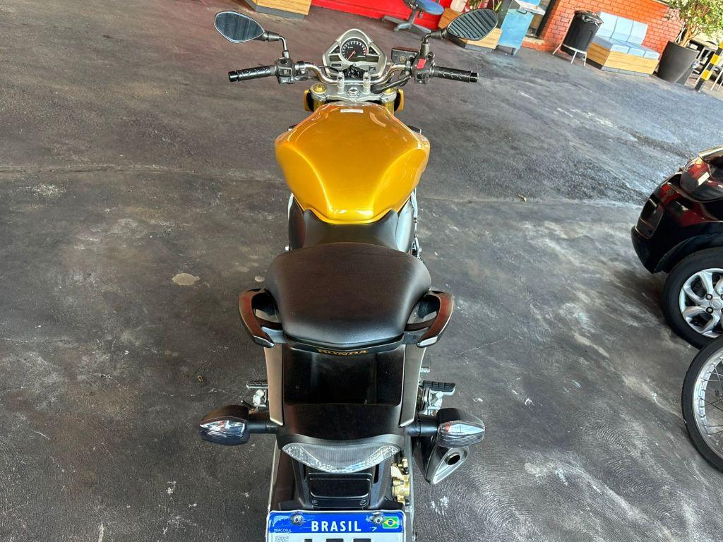 HONDA CB 600 F HORNET - Foto
