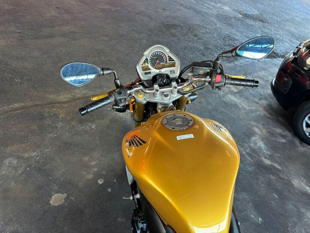 HONDA CB 600 F HORNET - Foto