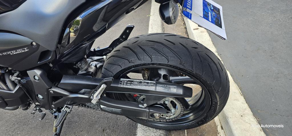 HONDA CB 600 F HORNET - Foto