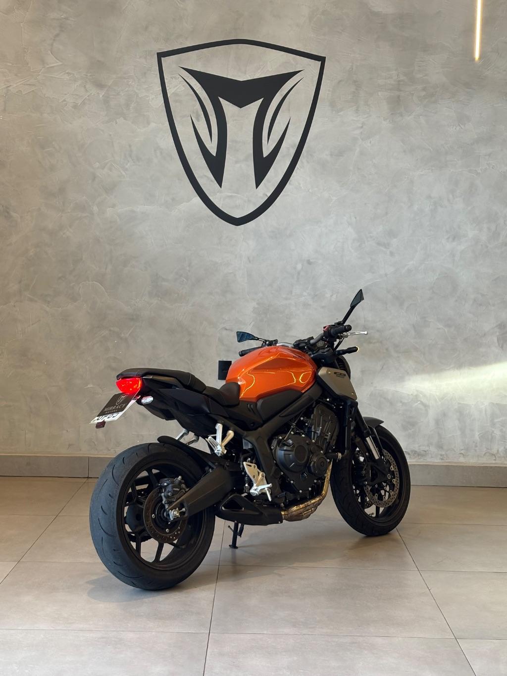 HONDA CB 650 R - Foto